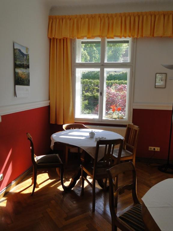 Pension Villa Am Burgberg Waltershausen Exterior photo