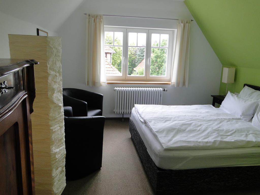 Pension Villa Am Burgberg Waltershausen Room photo